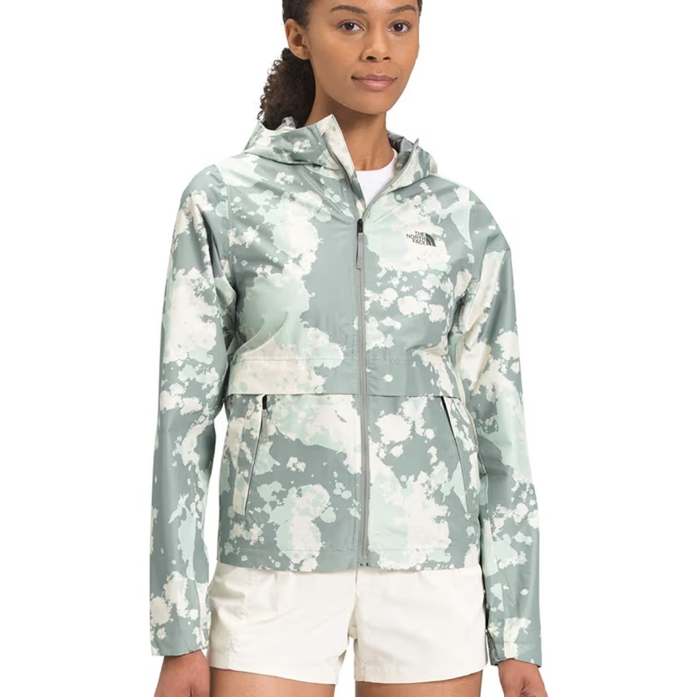 The North Face Women's Blue and White Ski Jacket